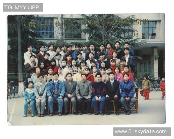 周军专访：从乒乓小将到世界冠军的奋斗与回忆